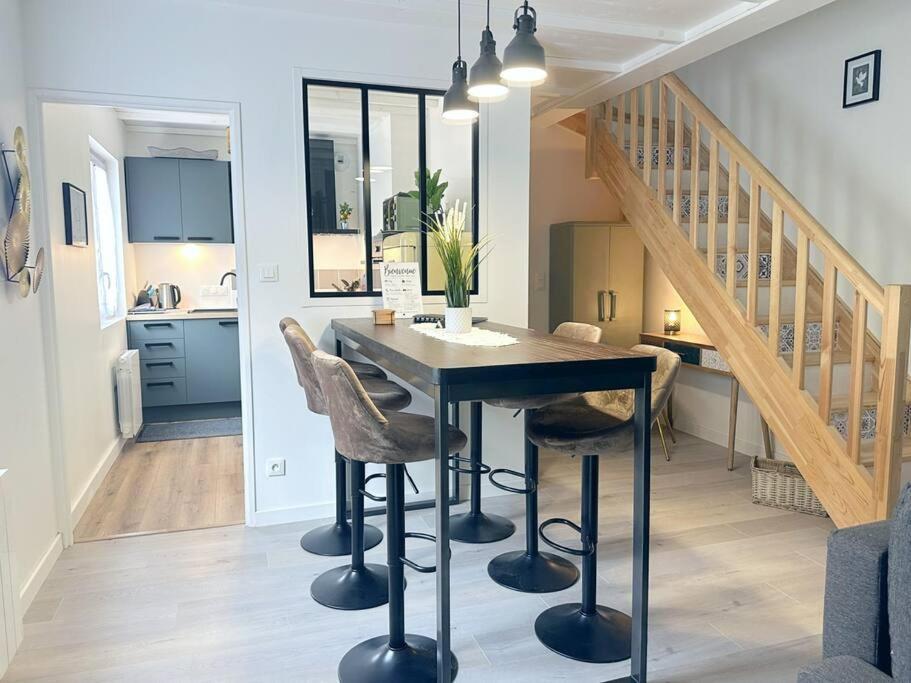 Loasis - Duplex T4 Hypercentre Appartement Villefranche-sur-Saône Buitenkant foto